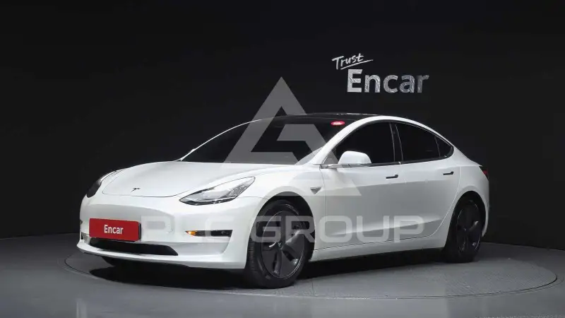 2020 Tesla Model 3