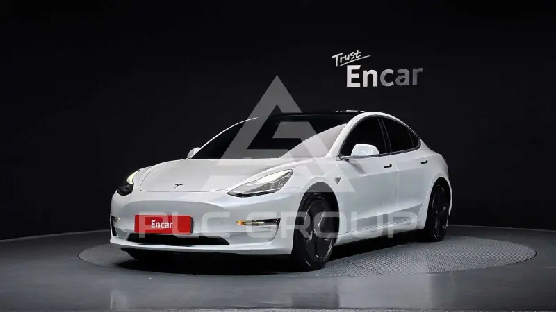 2020 Tesla Model 3