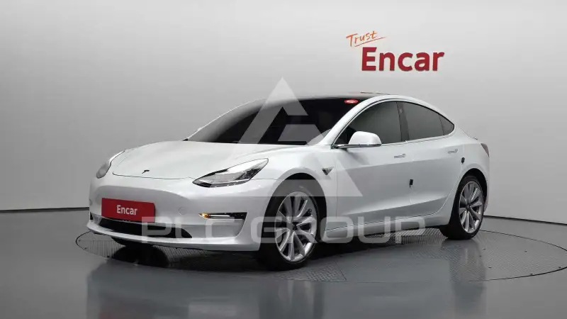 2020 Tesla Model 3