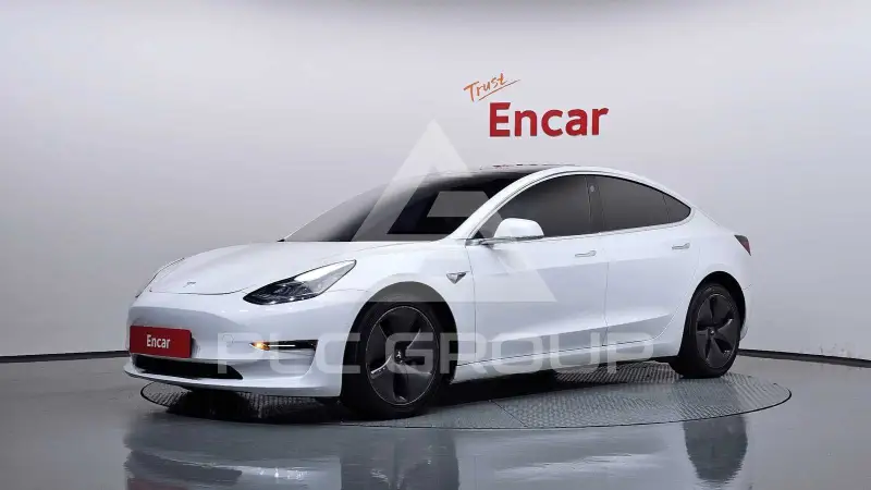2020 Tesla Model 3