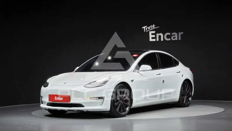 2020 Tesla Model 3