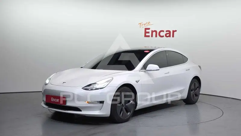 2020 Tesla Model 3