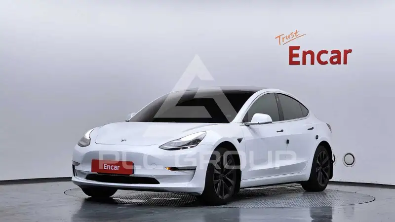 2020 Tesla Model 3