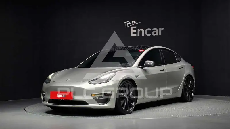 2020 Tesla Model 3