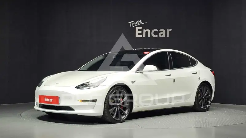 2020 Tesla Model 3