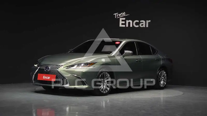 2020 Lexus ES