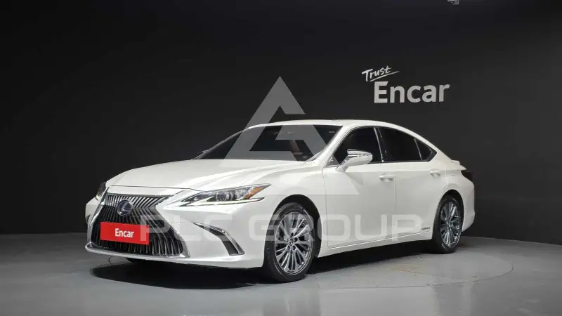 2020 Lexus ES