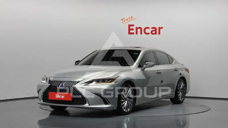 2020 Lexus ES