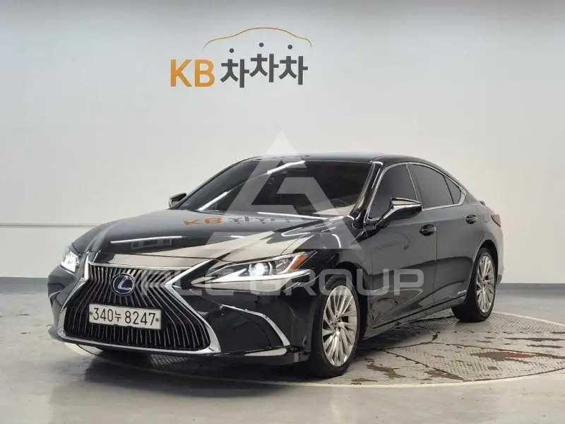 2020 Lexus ES
