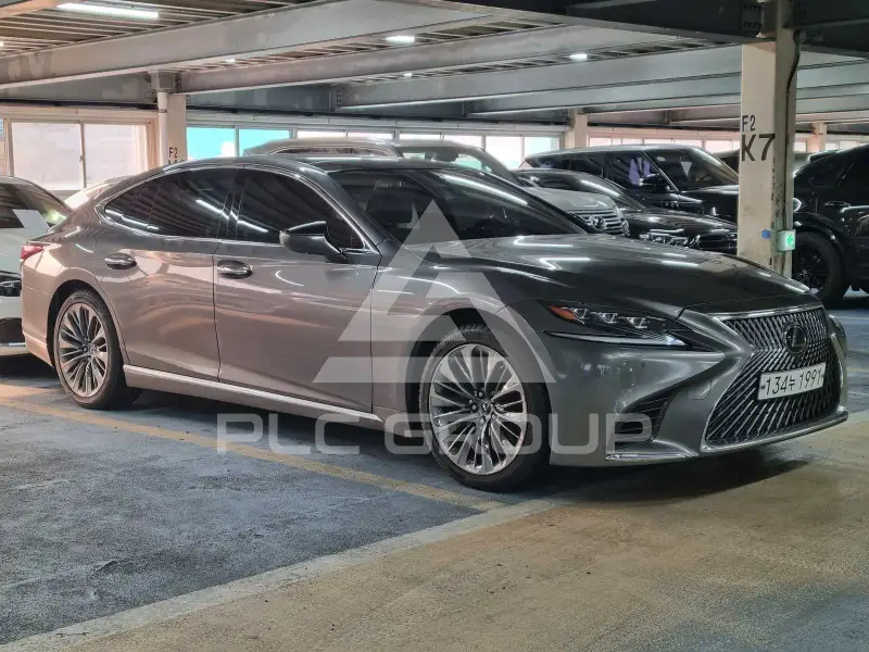 2020 Lexus LS