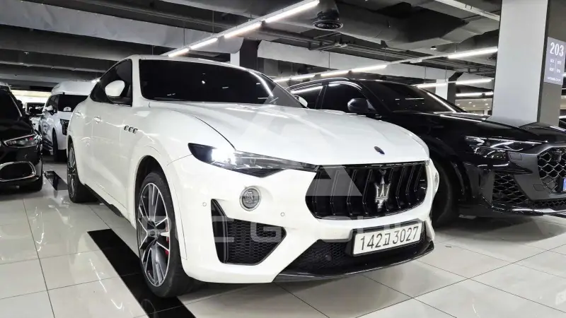 2020 Maserati LEVANTE