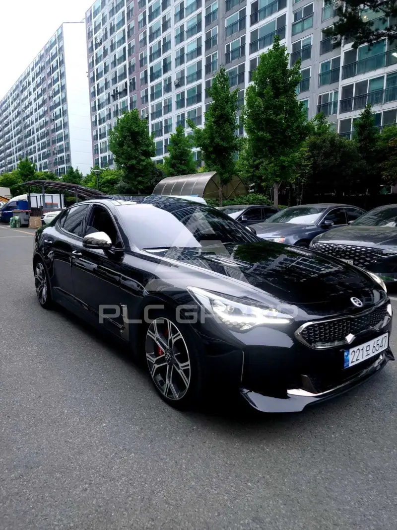 2020 KIA Stinger