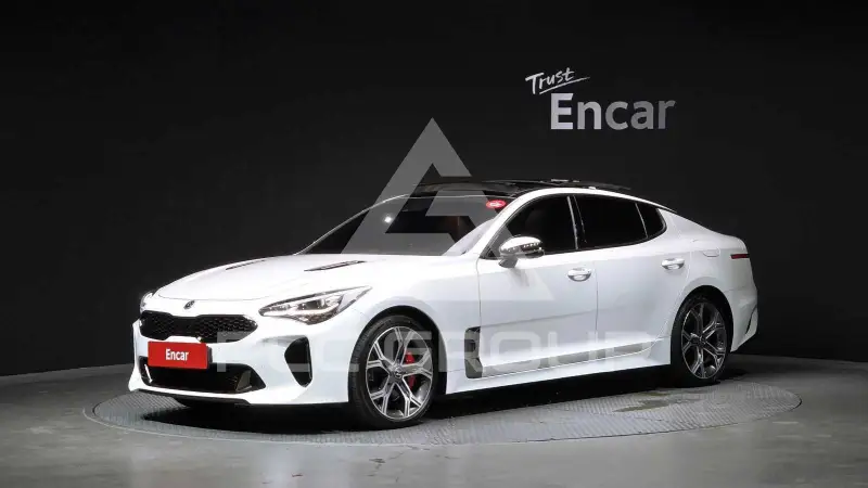 2020 KIA Stinger