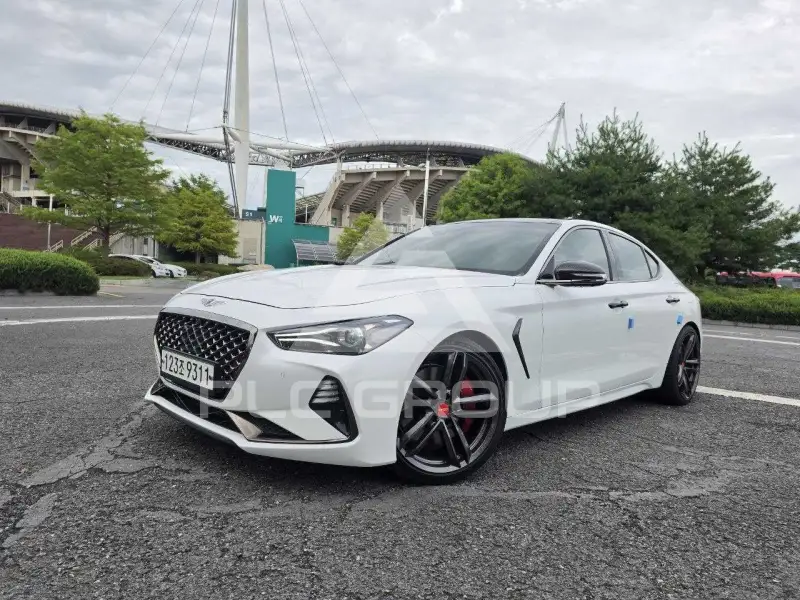 2020 Genesis G70