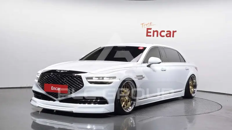 2020 Genesis G90