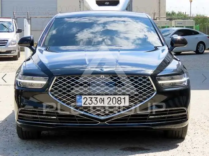 2020 Genesis G90