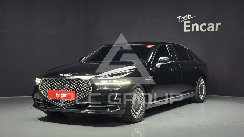 2020 Genesis G90