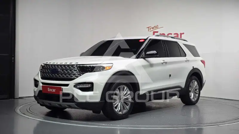 2020 Ford Explorer