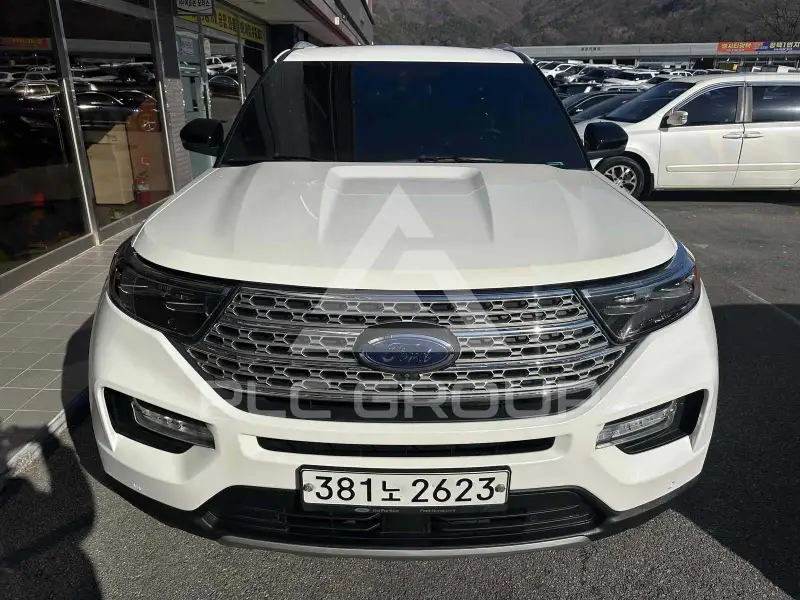 2020 Ford Explorer