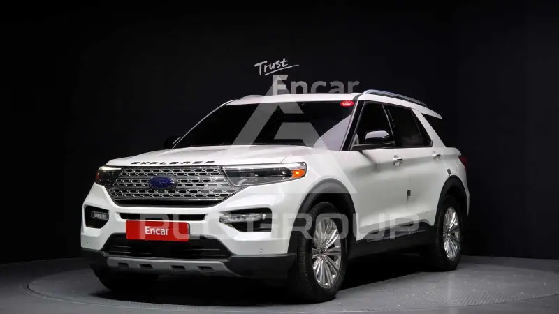 2020 Ford Explorer