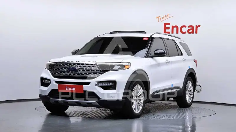 2020 Ford Explorer