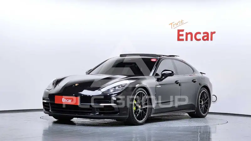 2020 Porsche Panamera