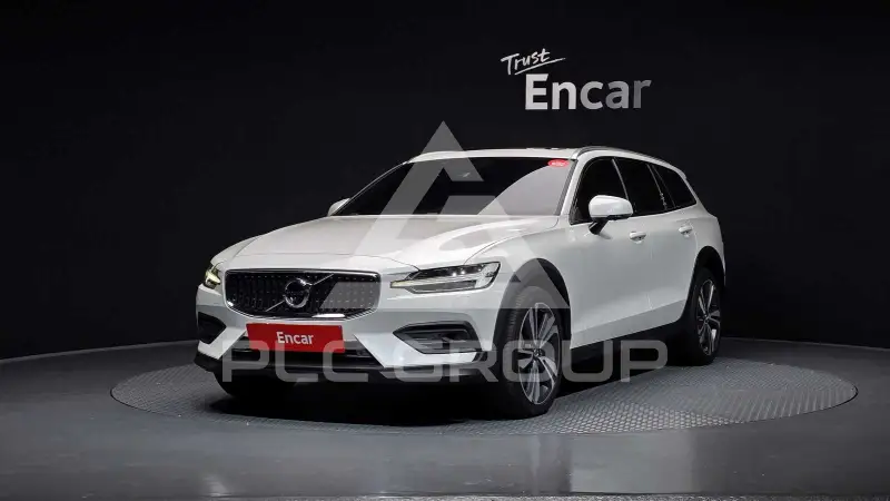 2020 Volvo V60