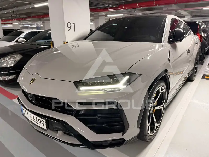 2020 Lamborghini Urus