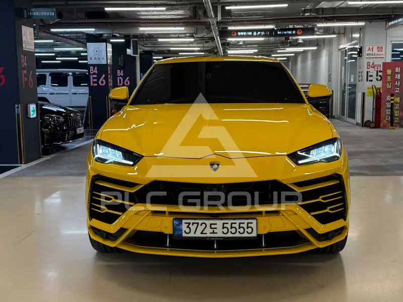 2020 Lamborghini Urus