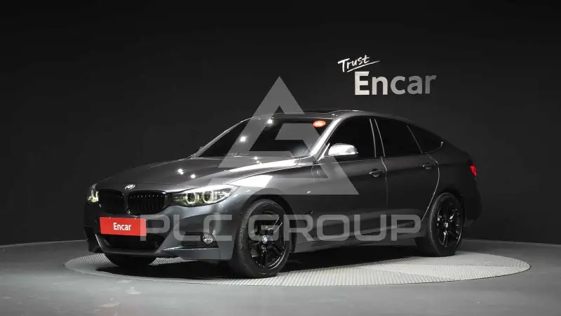 2021 BMW 320M