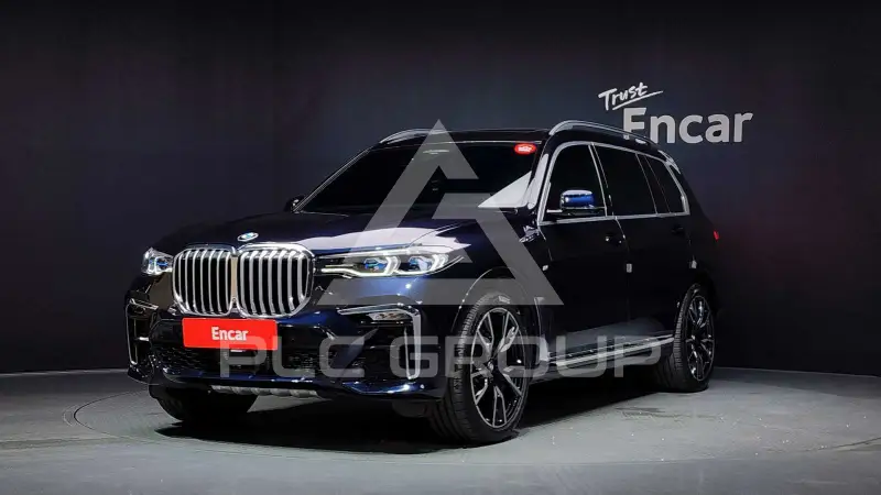 2021 BMW X7M