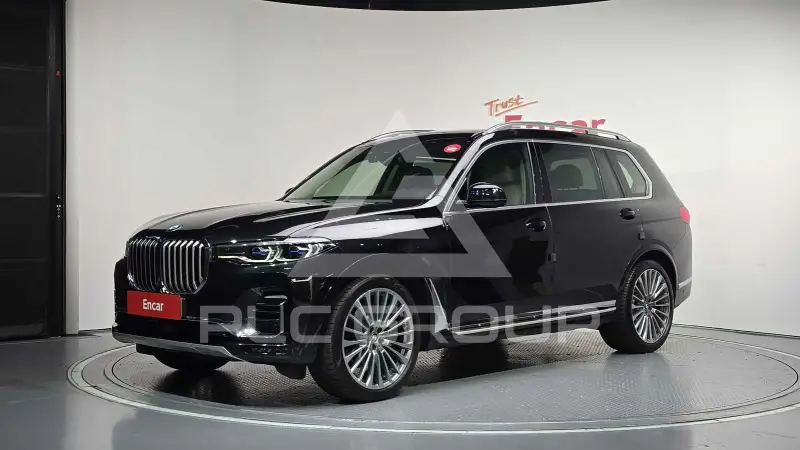 2021 BMW X7