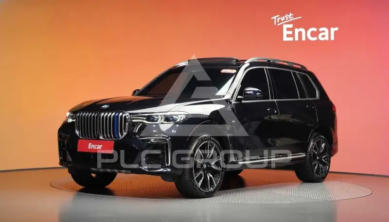 2021 BMW X7M