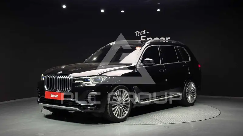 2021 BMW X7