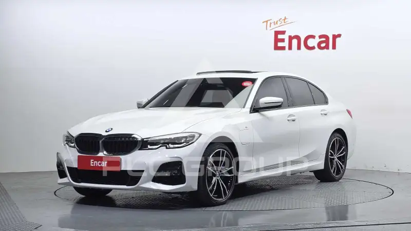 2021 BMW 330