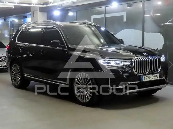 2021 BMW X7