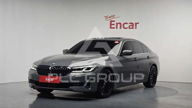 2021 BMW 520