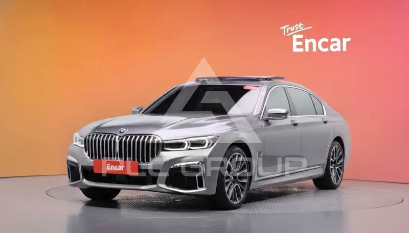 2021 BMW 740M