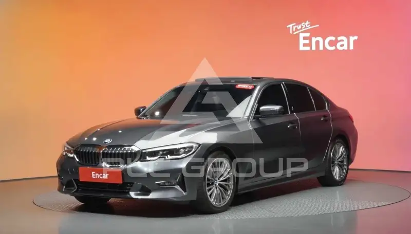 2021 BMW 320