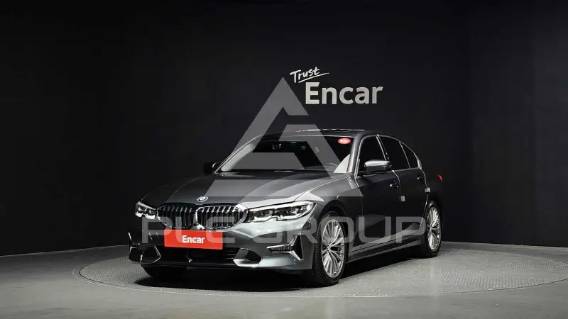 2021 BMW 320