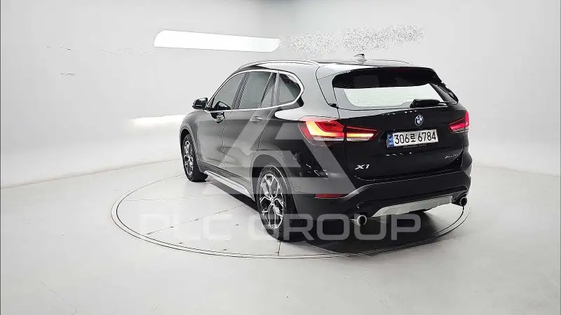 2021 BMW X1