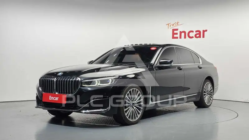 2021 BMW 730
