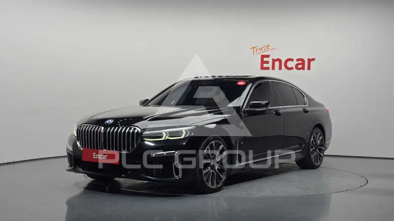 2021 BMW 730M