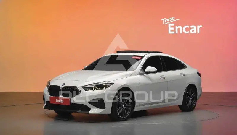2021 BMW 220