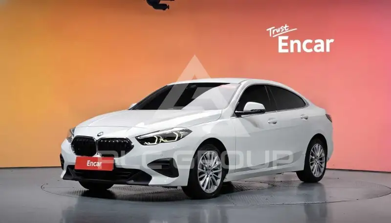2021 BMW 218