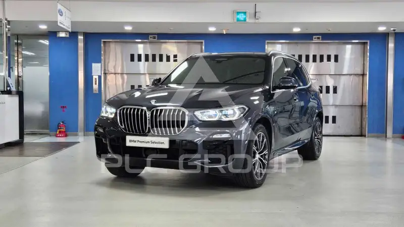 2021 BMW X5M