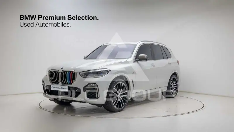 2021 BMW X5M