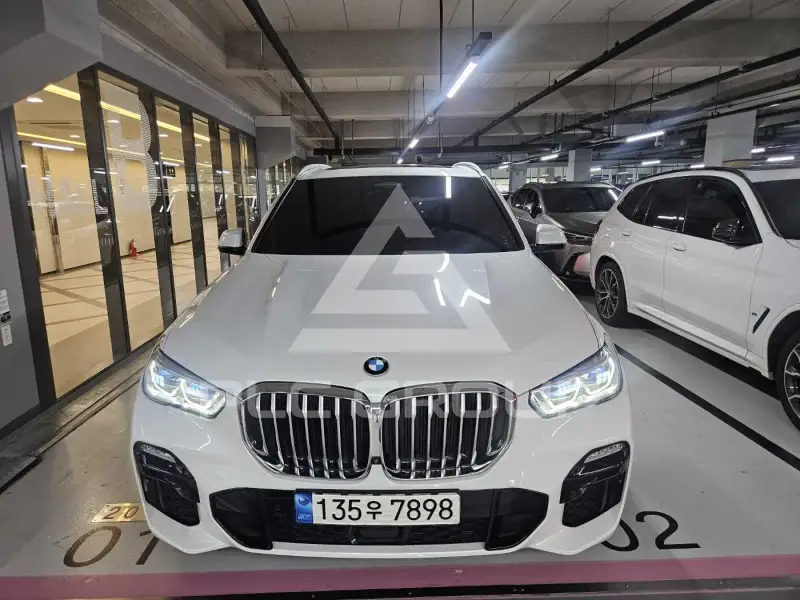 2021 BMW X5M