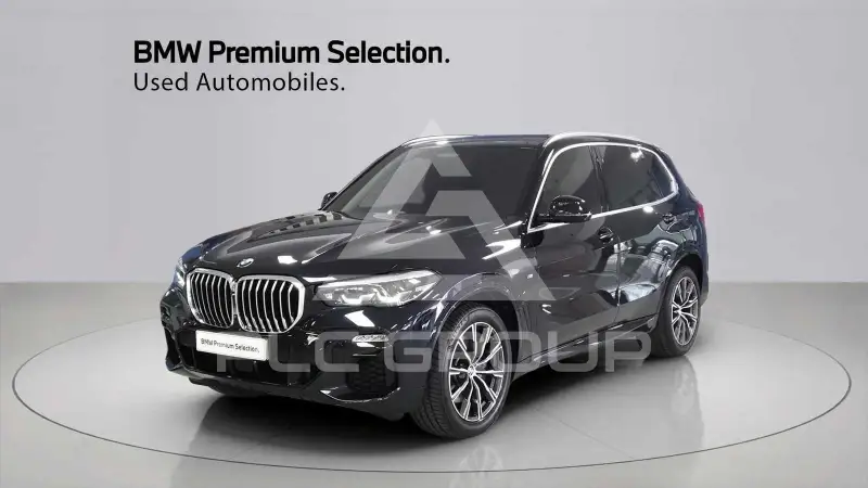 2021 BMW X5M