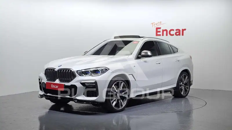 2021 BMW X6M